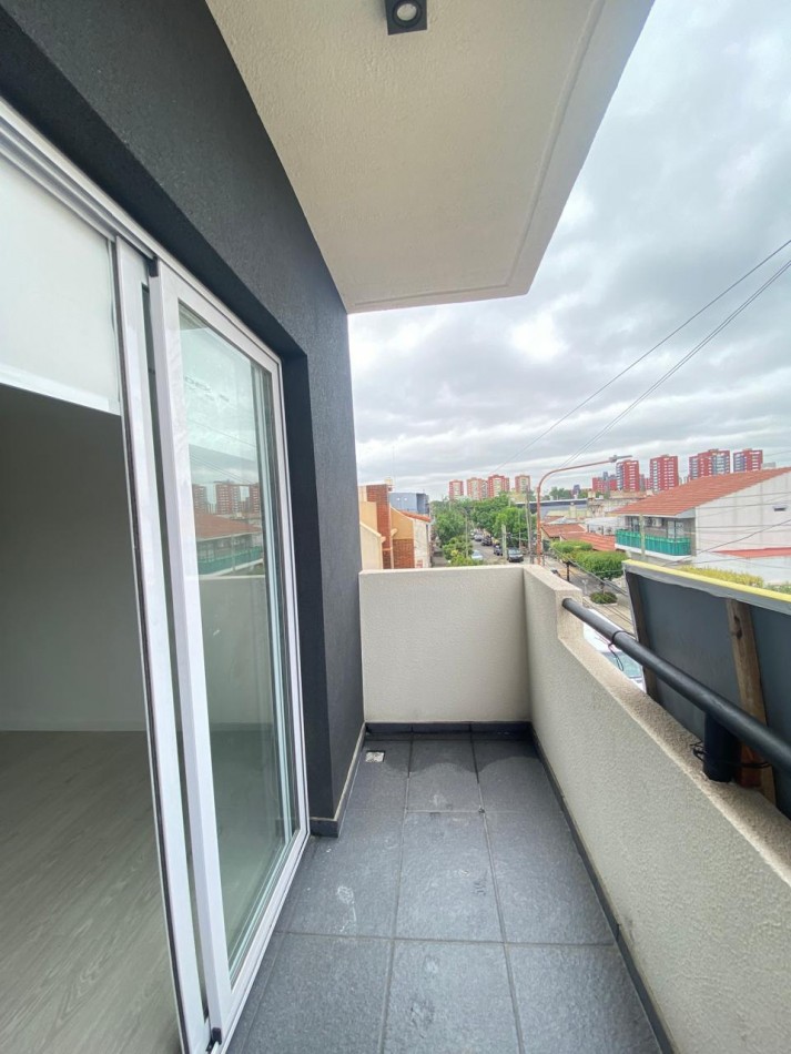 MARIQUITA THOMPSON 1610 1° A - 2 AMBIENTES - A ESTRENAR!
