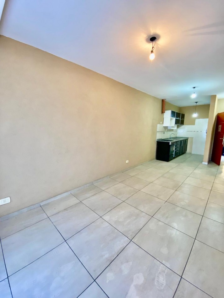 PEDRO DE MENDOZA 327 2° B - CIUDAD MADERO- 2 AMBIENTES | Anzalone Propiedades