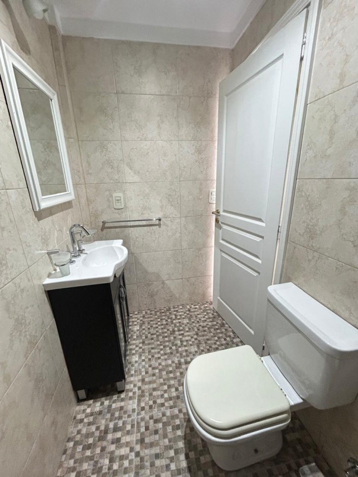 AV. VELEZ SARFIELD 547 3° 4 - CIUDAD MADERO - 2 AMBIENTES | Anzalone Propiedades