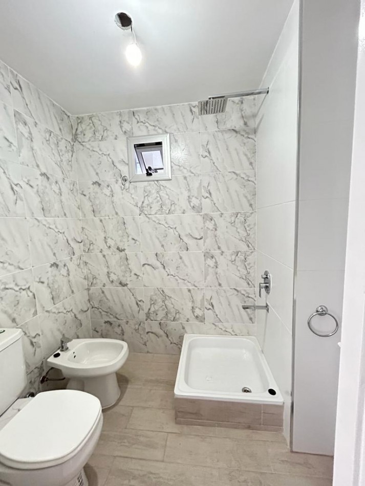 DONOVAN 1252 3° E - MONOAMBIENTE CON COCHERA- TAPIALES | Anzalone Propiedades