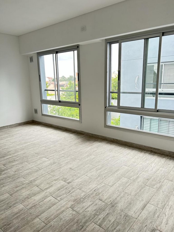 DONOVAN 1252 3° E - MONOAMBIENTE CON COCHERA- TAPIALES | Anzalone Propiedades