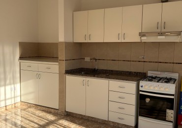 ALVAREZ 1116 1° 3- CIUDAD MADERO - MONOAMBIENTE CON COCHERA | Anzalone Propiedades