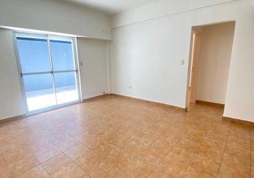 RIVERA 1112 P.B N°4- CIUDAD MADERO - 2 AMBIENTES CON PATIO | Anzalone Propiedades